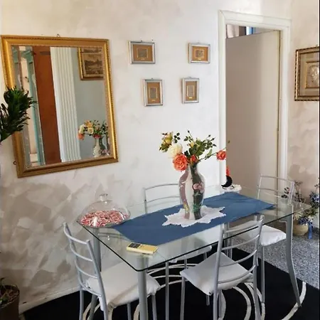 Sun House Apartman *